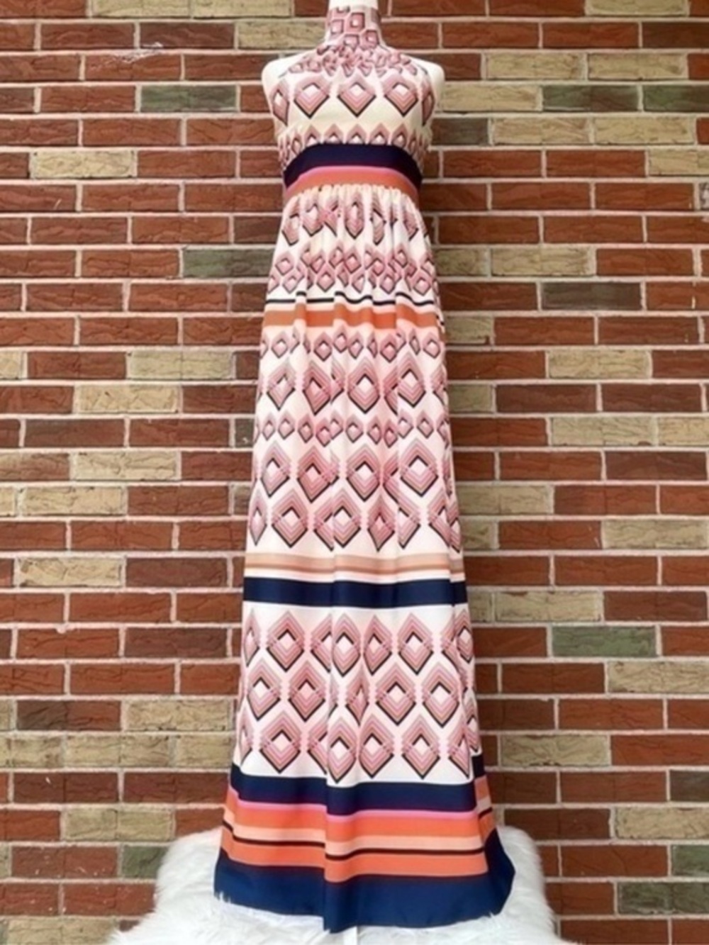 Eliza J Geometric Print White Pink Multicolor Boho Halter Maxi Dress 👗